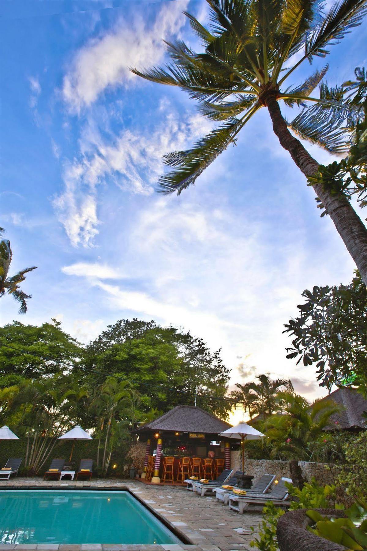 Palm Garden Bali Hotel Sanur  Bagian luar foto