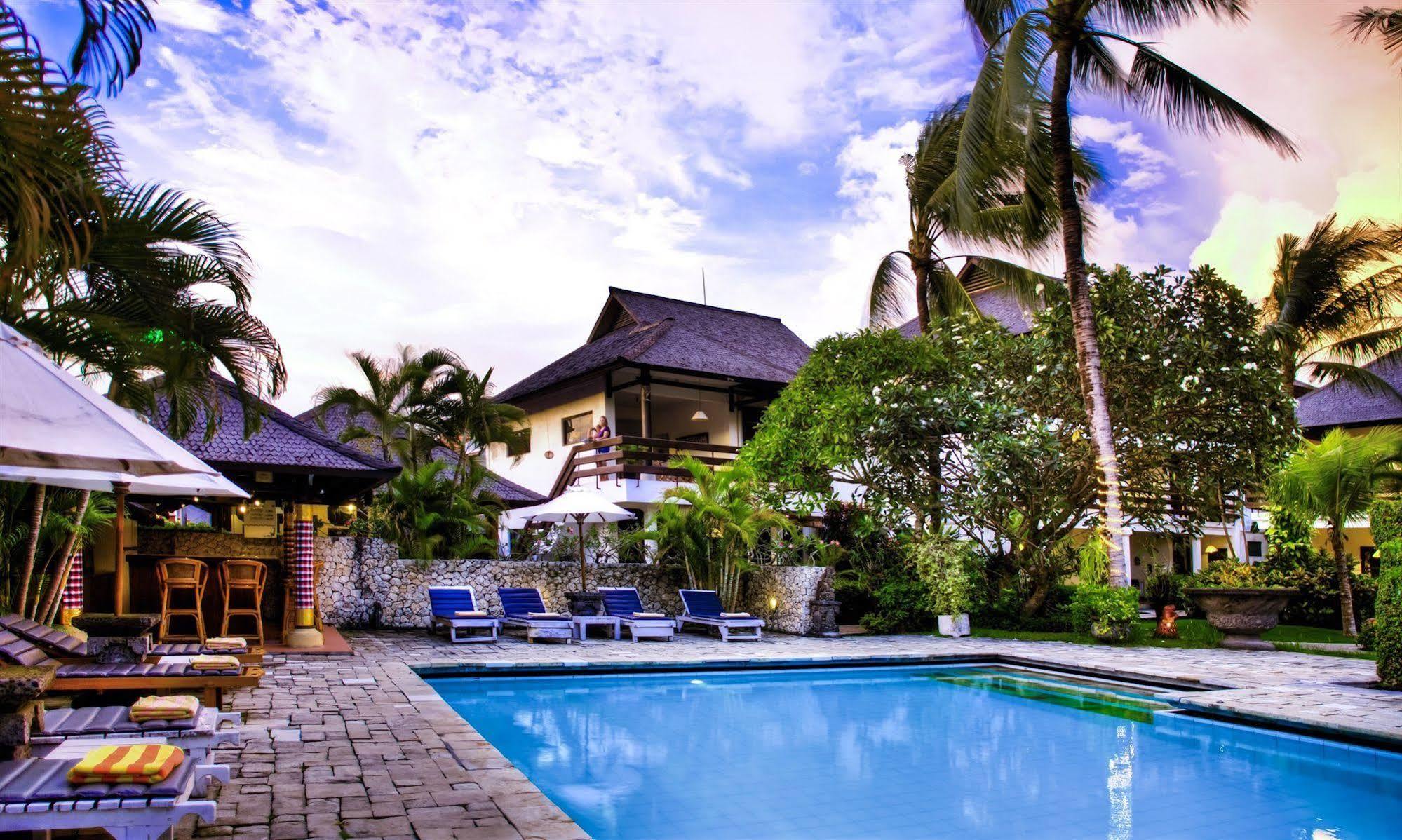 Palm Garden Bali Hotel Sanur  Bagian luar foto